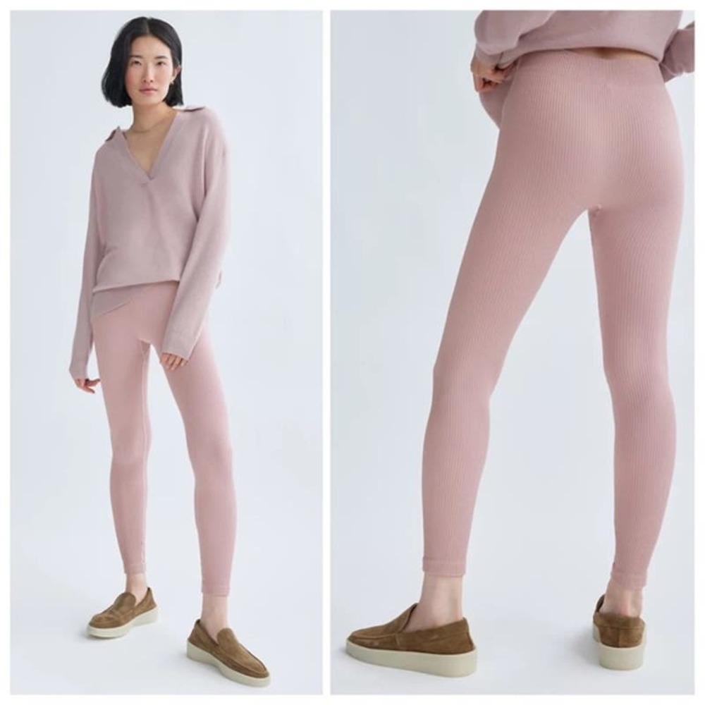 NEW Aritzia Seamless Ribbed Legging in Purple Size XS